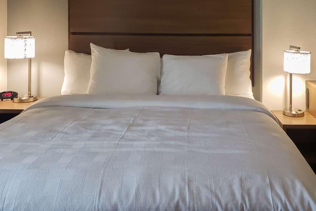 Mainstay Suites Waukee-West Des Moines Room photo